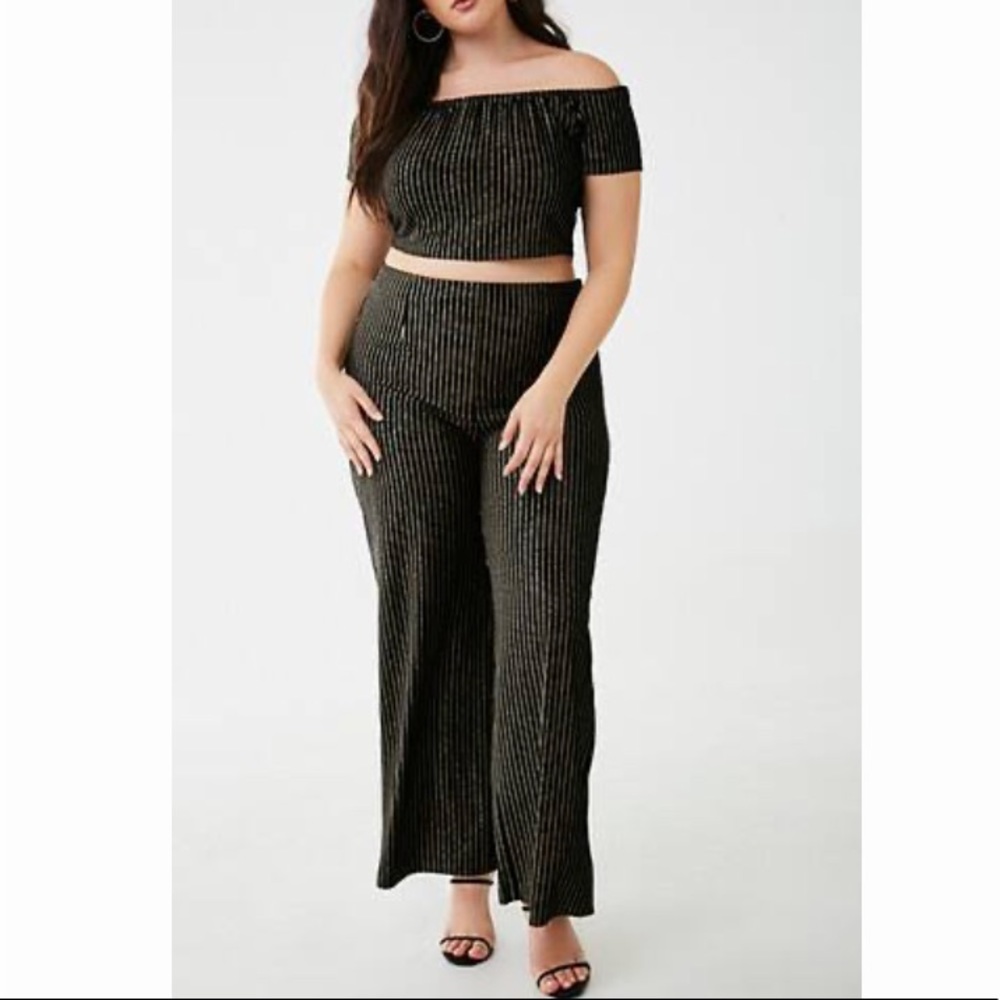 Velvet Crop & Pant Set
